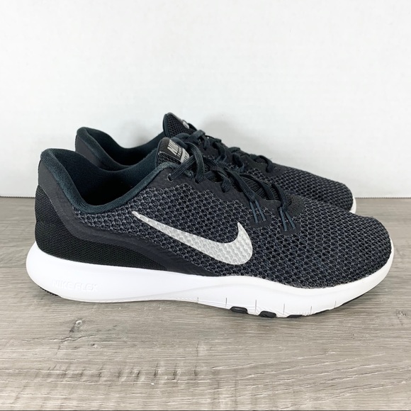 Nike Shoes - Nike • Women’s Flex Training 7